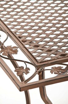 IJzeren tafel Iseni 60 x 60 cm antik Bruin